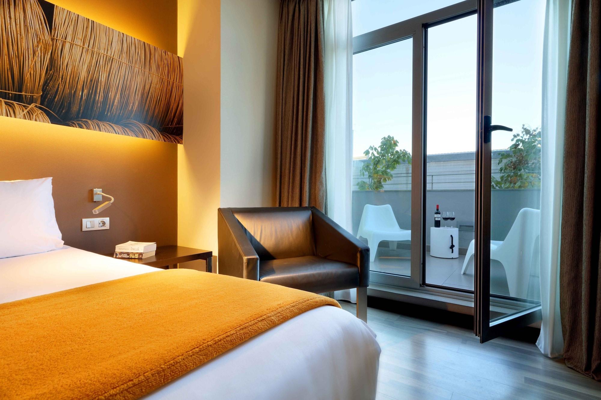 Exe Puerto De Sagunto Hotel Екстериор снимка