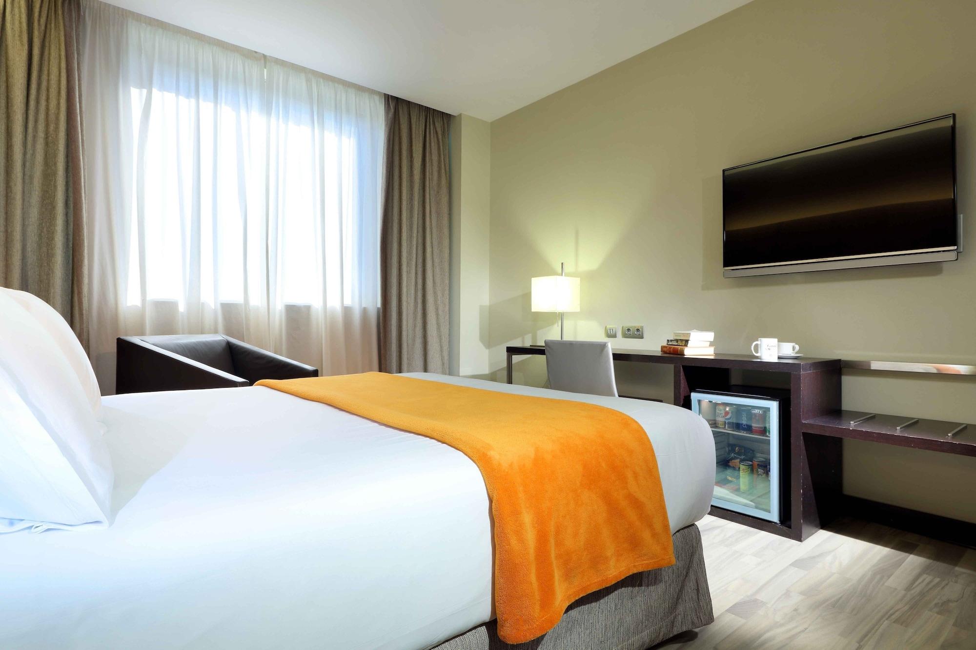 Exe Puerto De Sagunto Hotel Екстериор снимка